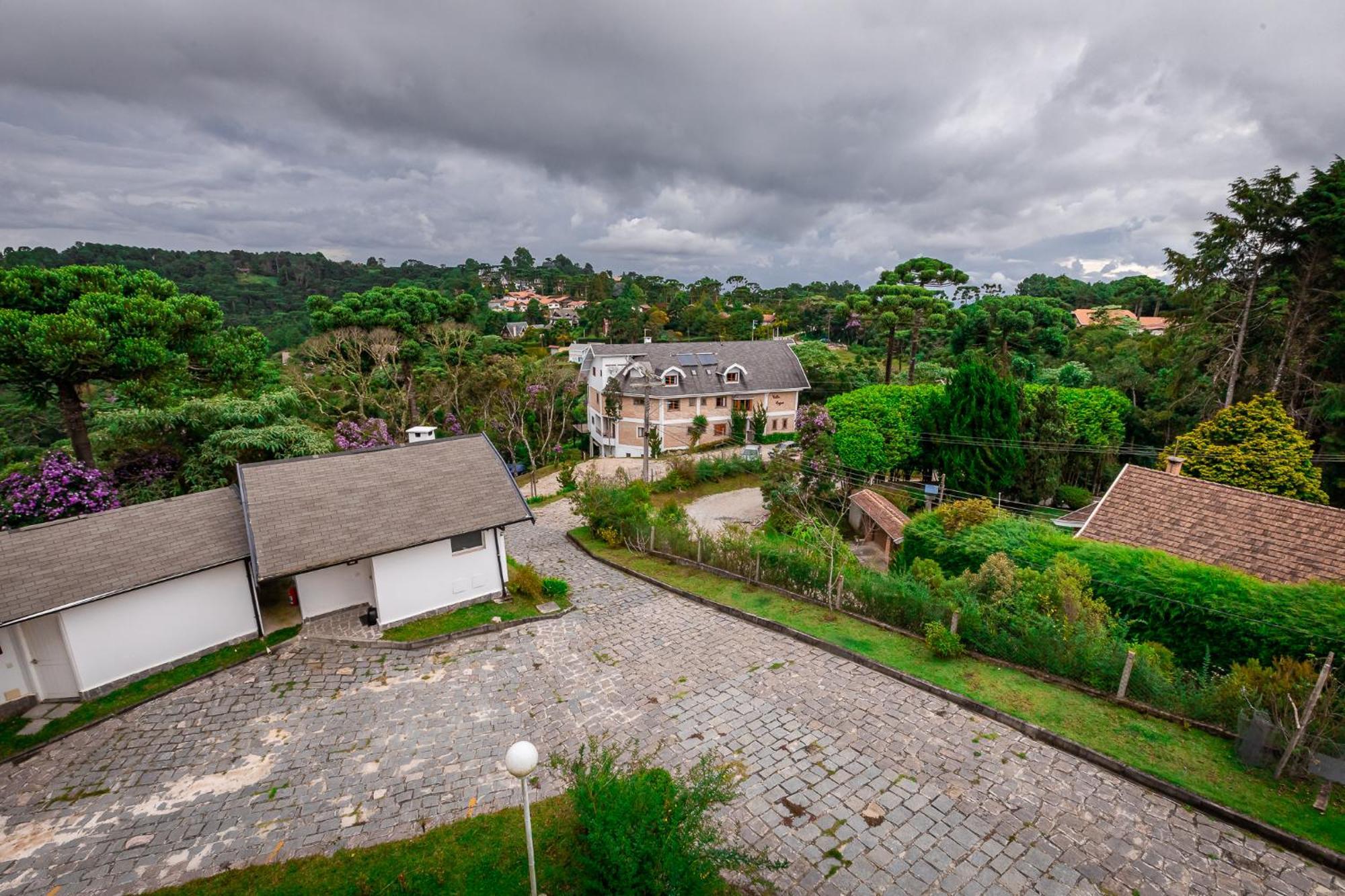 Villa Hegus Campos Do Jordao — Photos 1